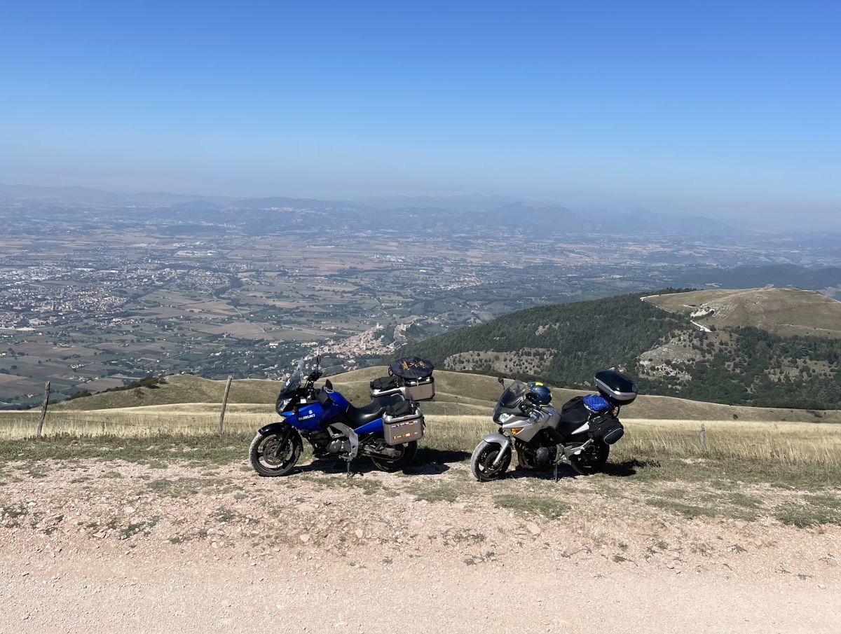 Monte Subasio – Strada Panoramica percorso moto – Foto 1
