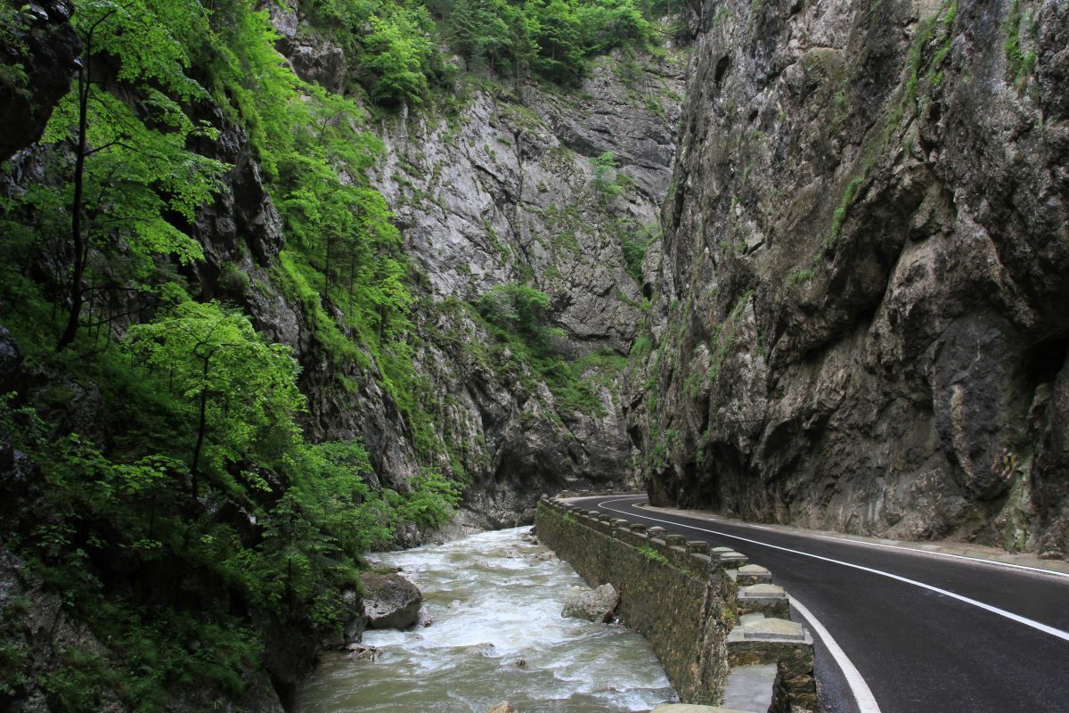 (DN12C) Bicaz Canyon (Cheile Bicazului) – Strada Panoramica percorso moto – Foto 4