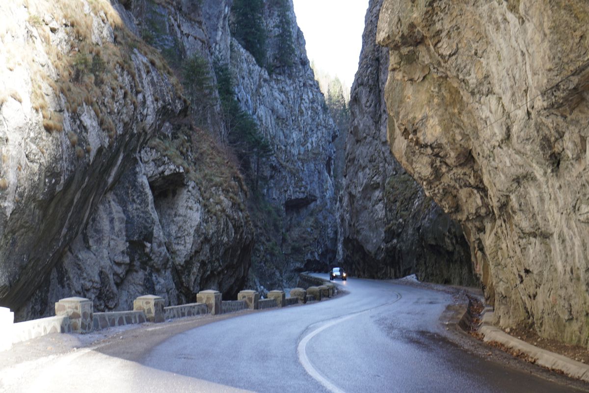 (DN12C) Bicaz Canyon (Cheile Bicazului) – Strada Panoramica percorso moto – Foto 3