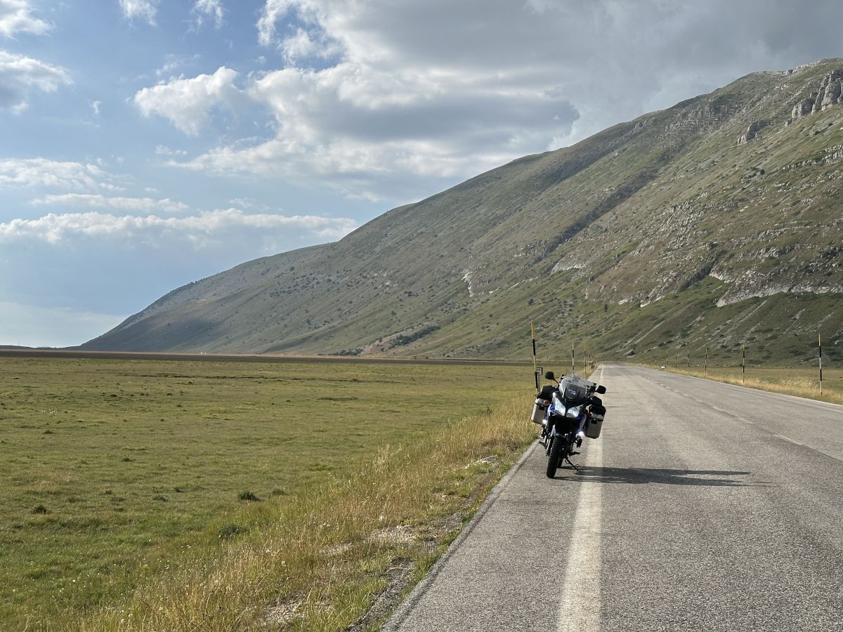 Piana di Campo Felice – Passo Montano percorso moto – Foto 1