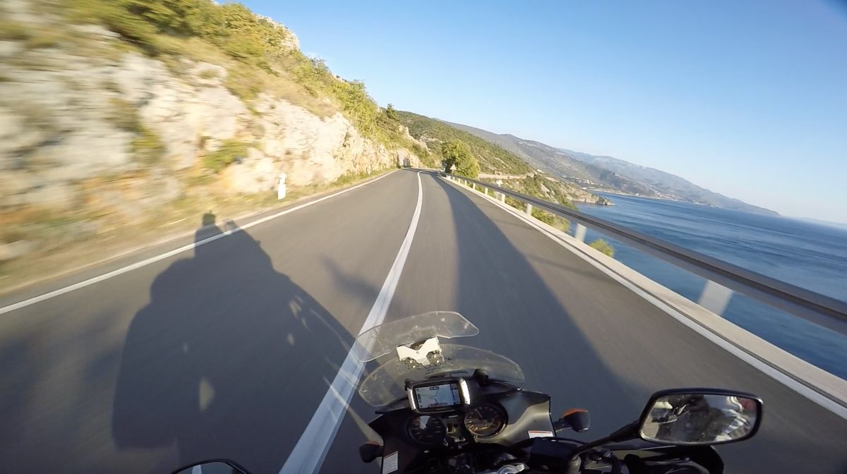 (8-E65) Rijeka - Senj - Rovanjska – Strada Panoramica percorso moto – Foto 2