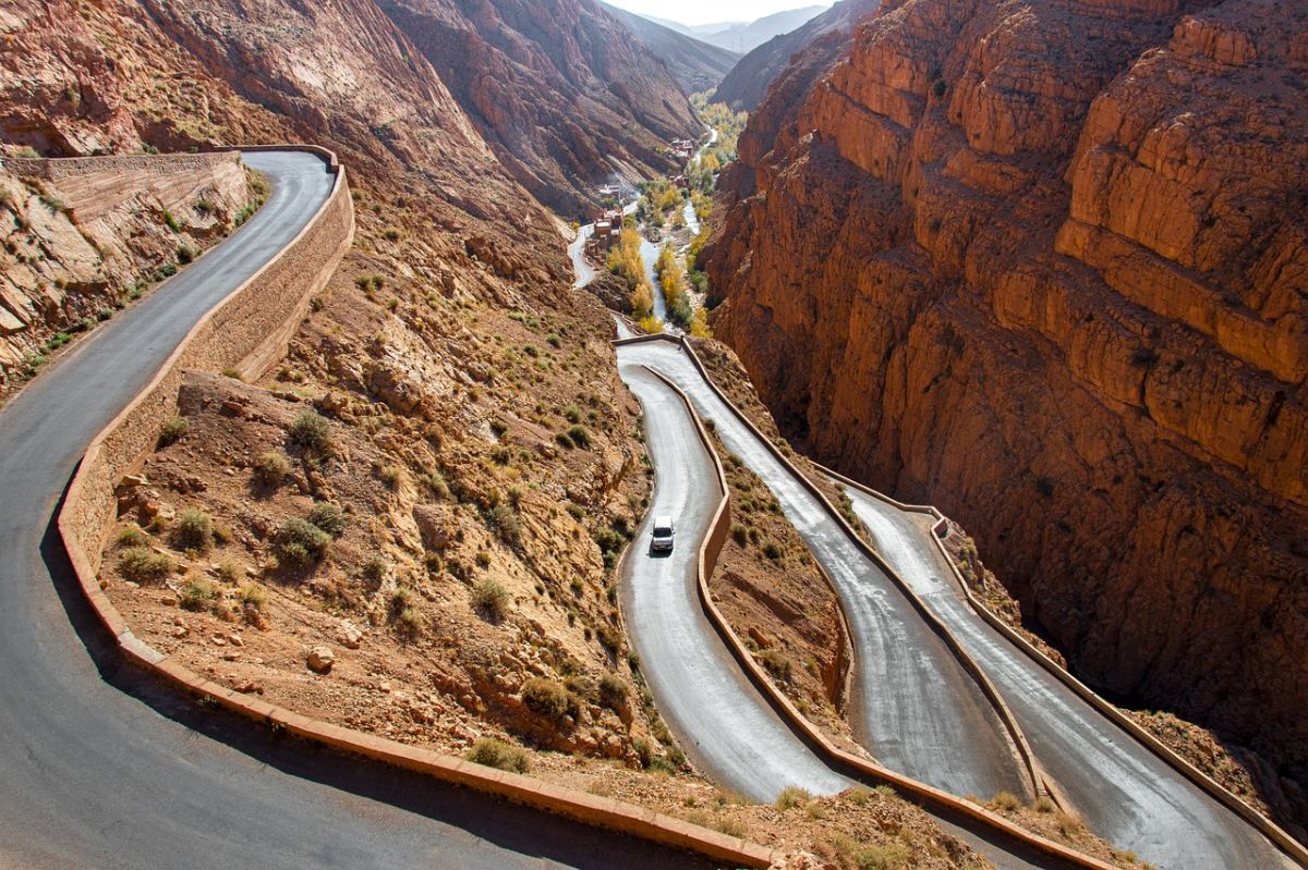 (RR704) Dadès Gorges / Tisderine Bends – Strada Panoramica percorso moto – Foto 1
