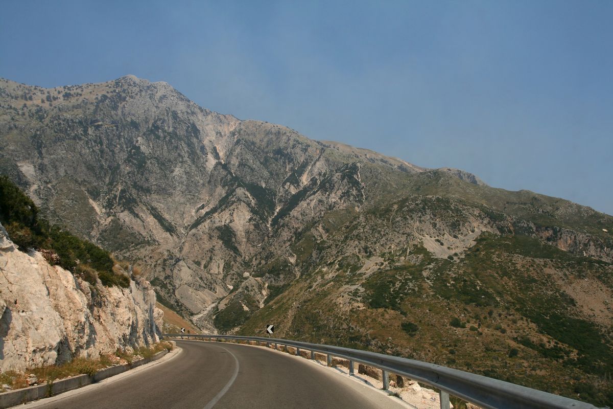 Llogara Pass / Qafa e Llogarasë – Passo Montano percorso moto – Foto 1