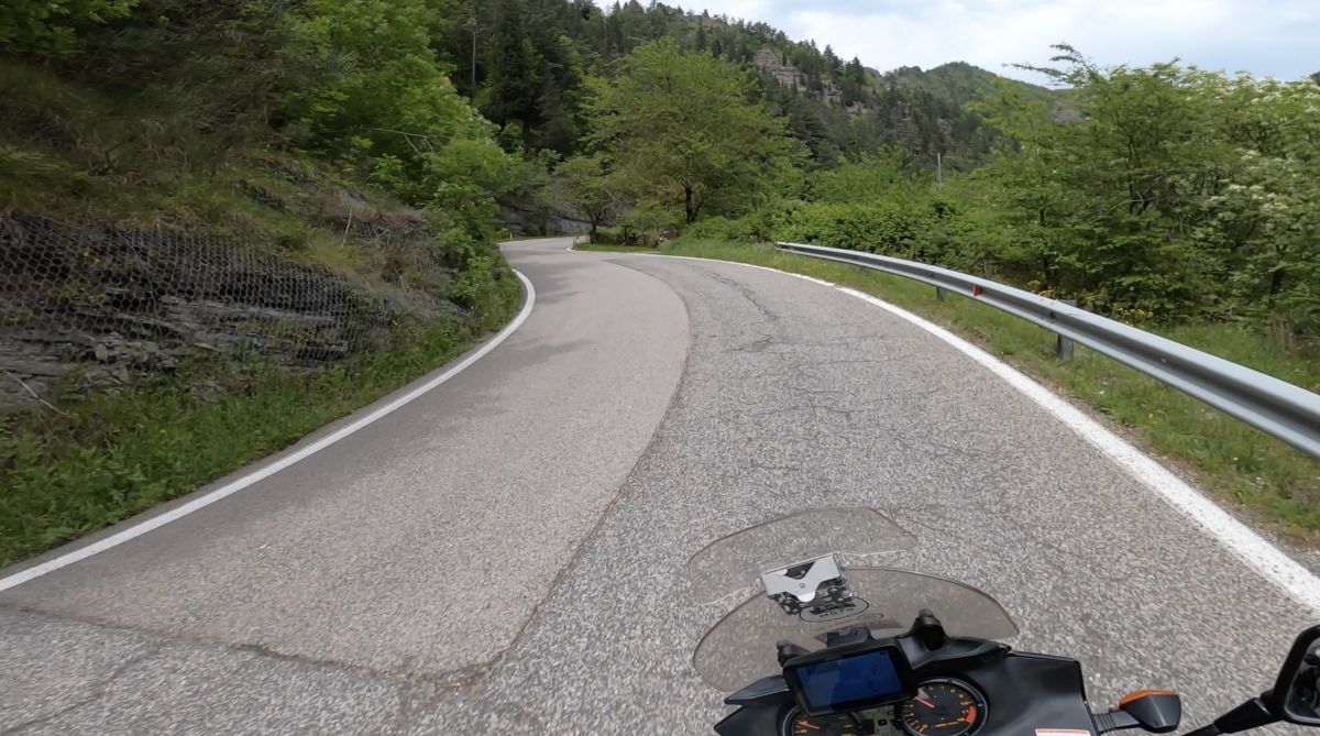 Passo della Colla di Casaglia – Passo Montano percorso moto – Foto 1