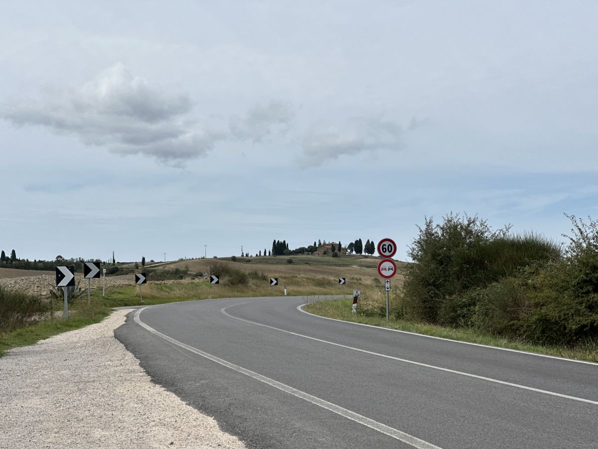 (SP146) Val D'Orcia – Strada Panoramica percorso moto – Foto 2