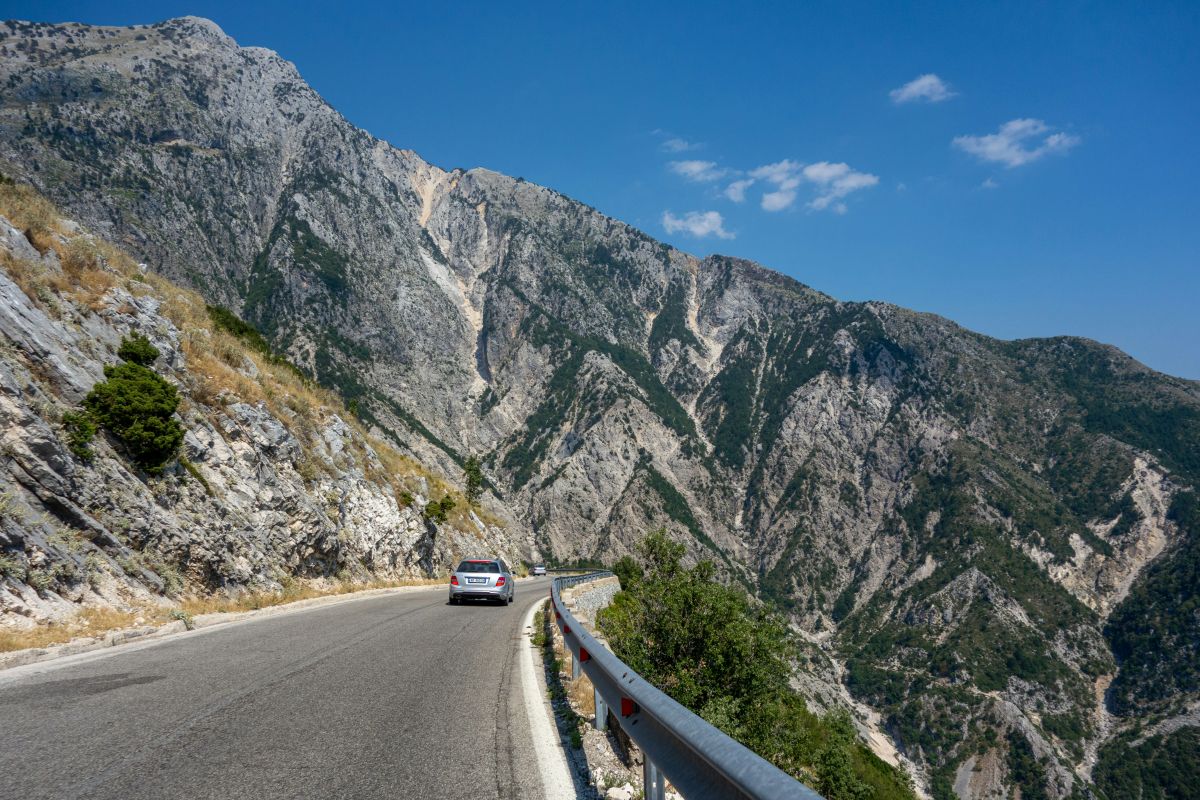 Llogara Pass / Qafa e Llogarasë – Passo Montano percorso moto – Foto 2