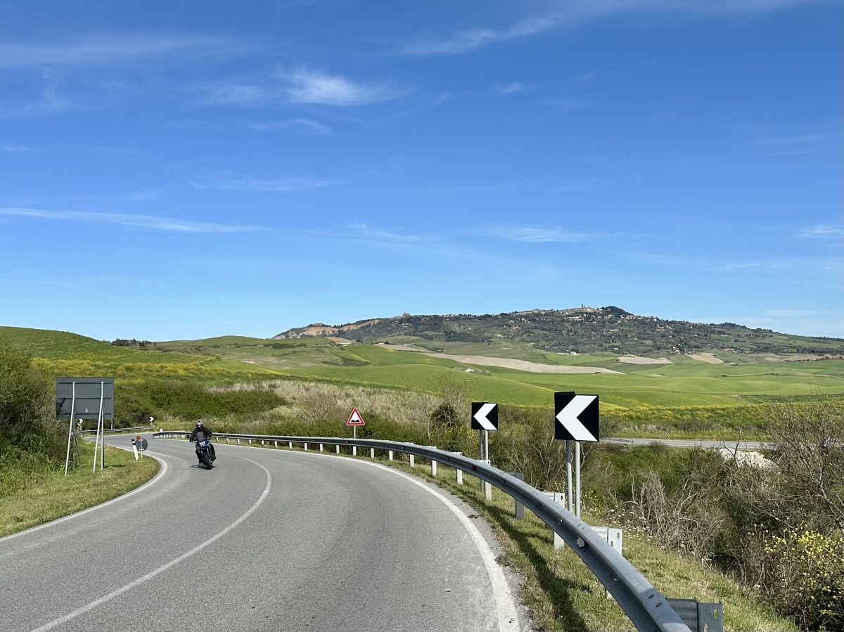 (SS439) Ponsacco - Saline di Volterra – Strada Panoramica percorso moto – Foto 1