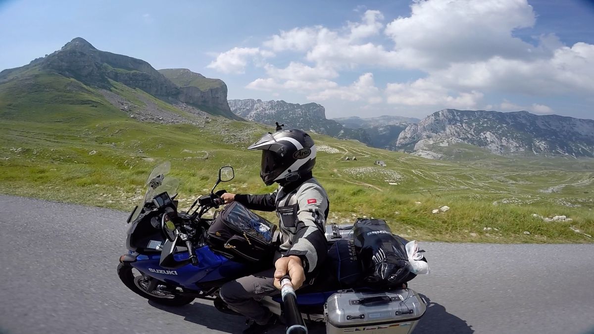 Sedlo Pass – Mountain Pass motorcycle route – Photo 2