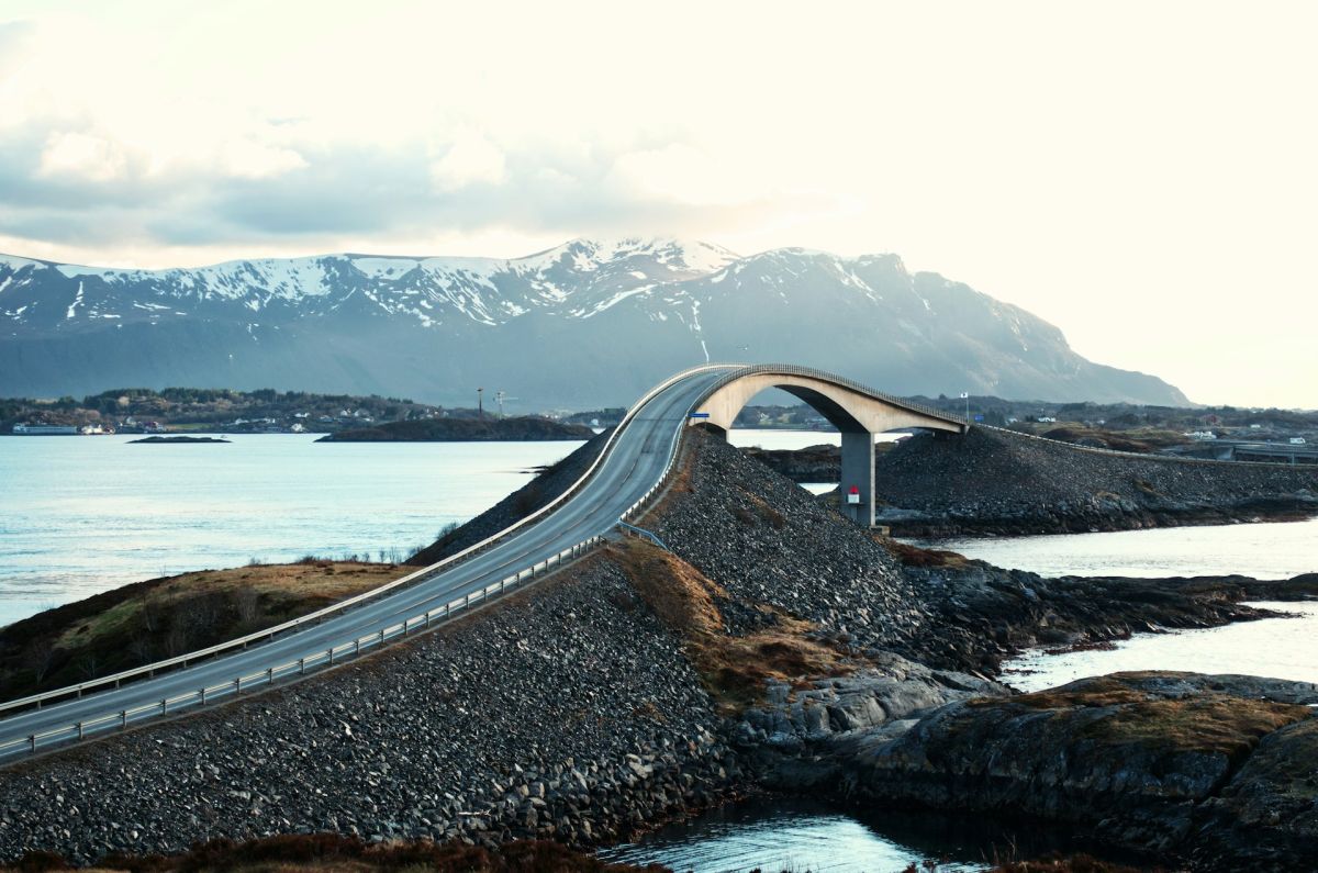 (64) The Atlantic Road - Strada dell'Atlantico – Strada Panoramica percorso moto – Foto 3