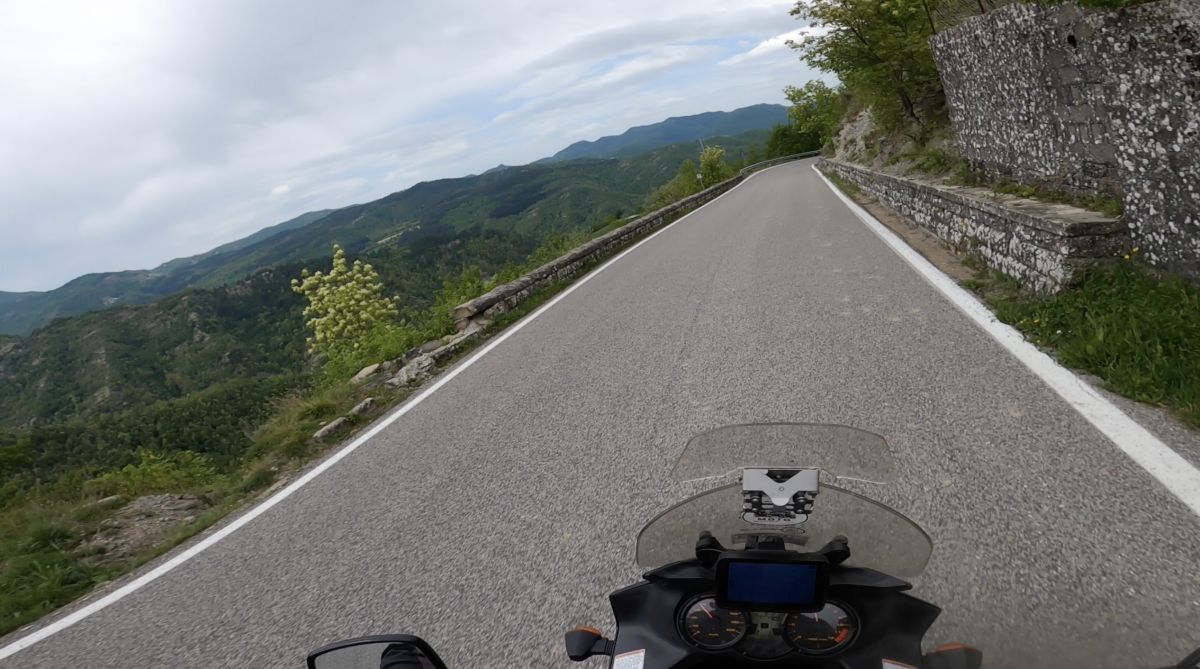 Passo della Sambuca – Passo Montano percorso moto – Foto 6