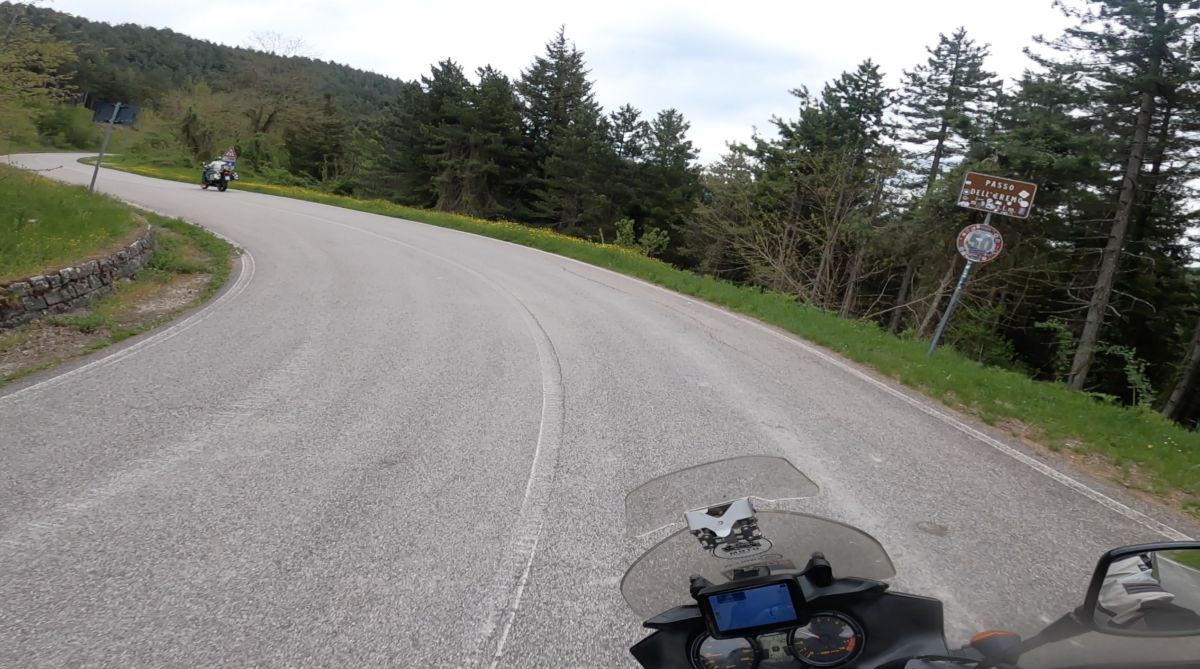 Passo dell'Eremo – Passo Montano percorso moto – Foto 1