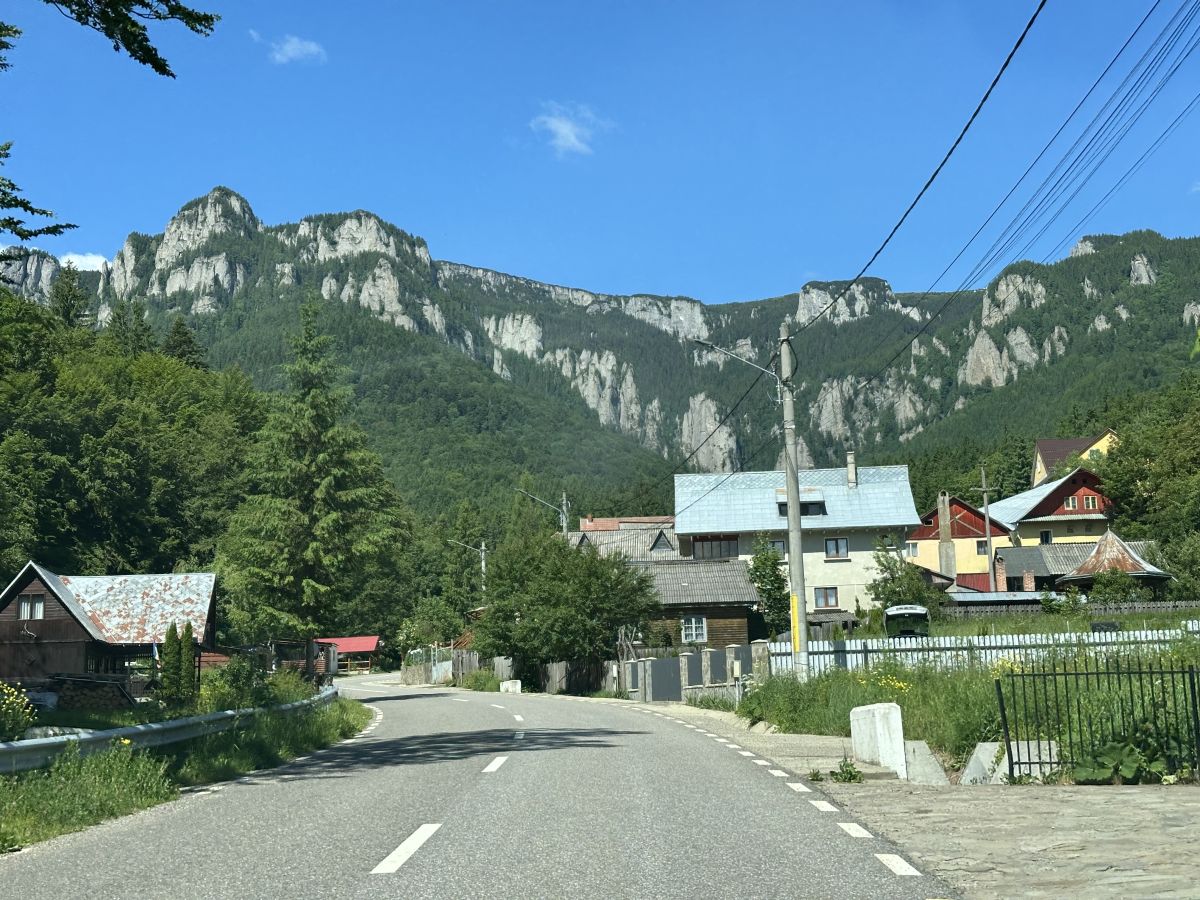 (155F) Ceahlau - Durau - Izvorul Muntelui  – Strada Panoramica percorso moto – Foto 2