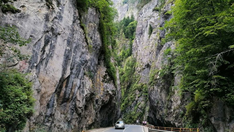 (DN12C) Bicaz Canyon (Cheile Bicazului)