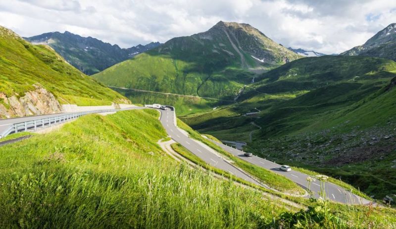 Passo dell'Oberalp – Passo Montano percorso moto – Foto 1